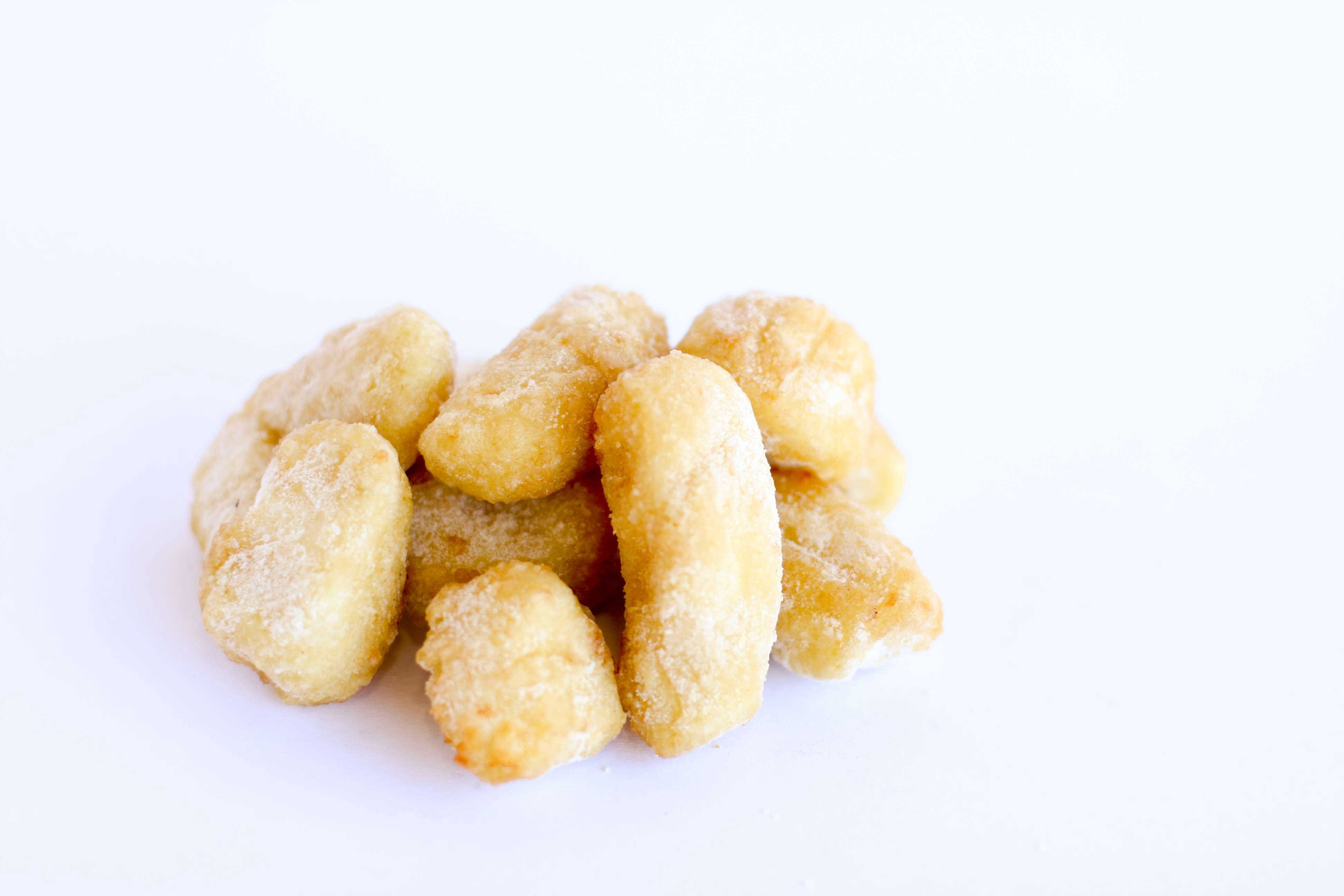 Ellsworth Beer Battered White Cheddar Cheese Curds, 2.5 Pound -- 4 per case